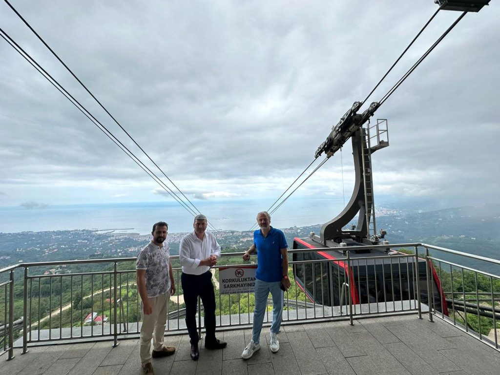 BEŞİKDÜZÜ BELEDİYE BAŞKANLIĞINA ZİYARET
